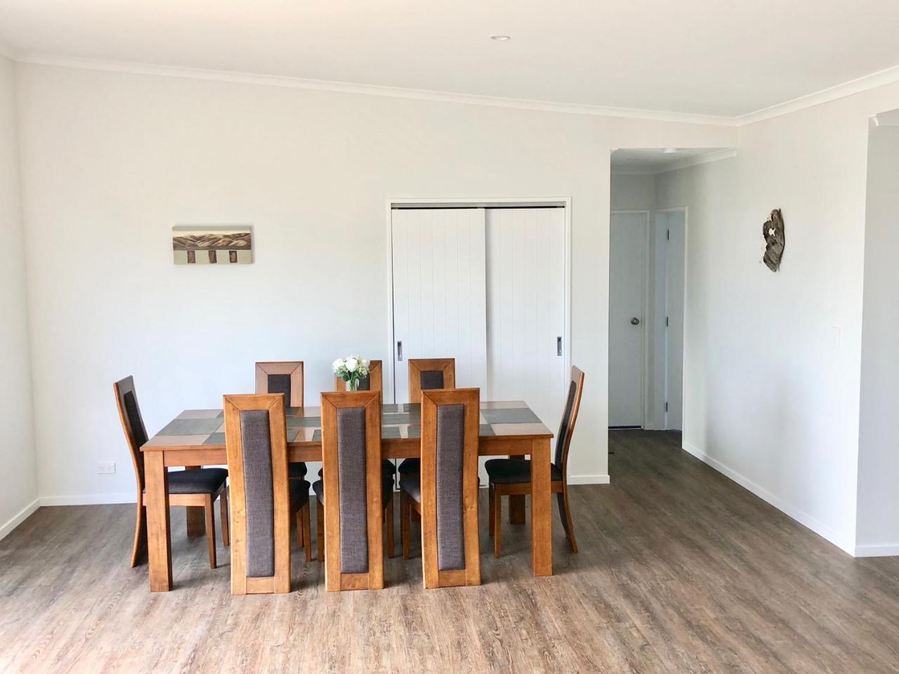 Otaki Beachfront Getaway Exteriör bild